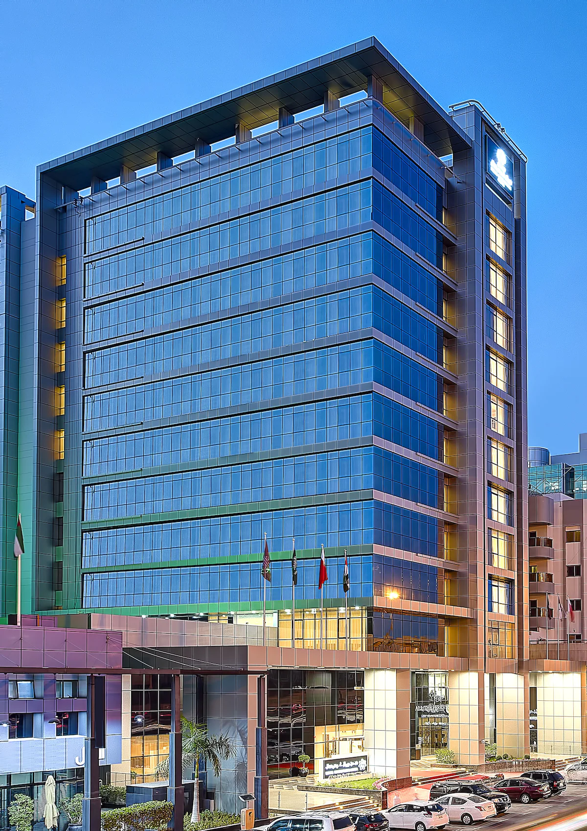 هتل رویال کانتیننتال دبی